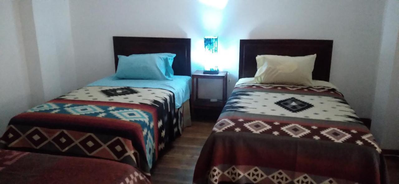 Aylluwasi Guesthouse Otavalo Esterno foto